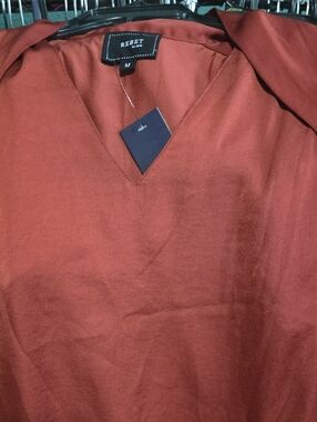 NWT RESET BURGANDY TIE TOP